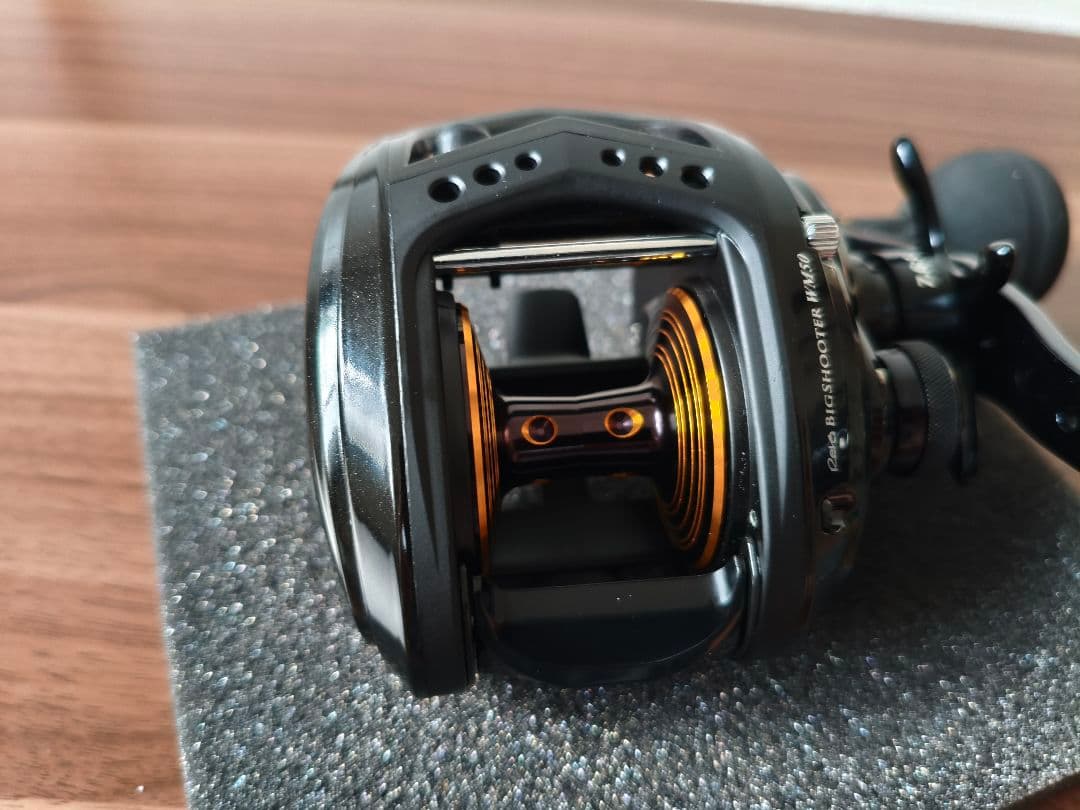 ［新品未使用］レボ ビッグシューター WM50 右ハンドル AbuGarcia