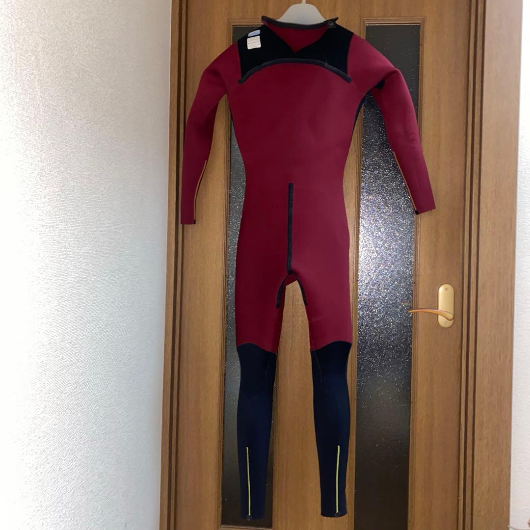 BEWET3/2mmジャーフル MLサイズ チェストジップ