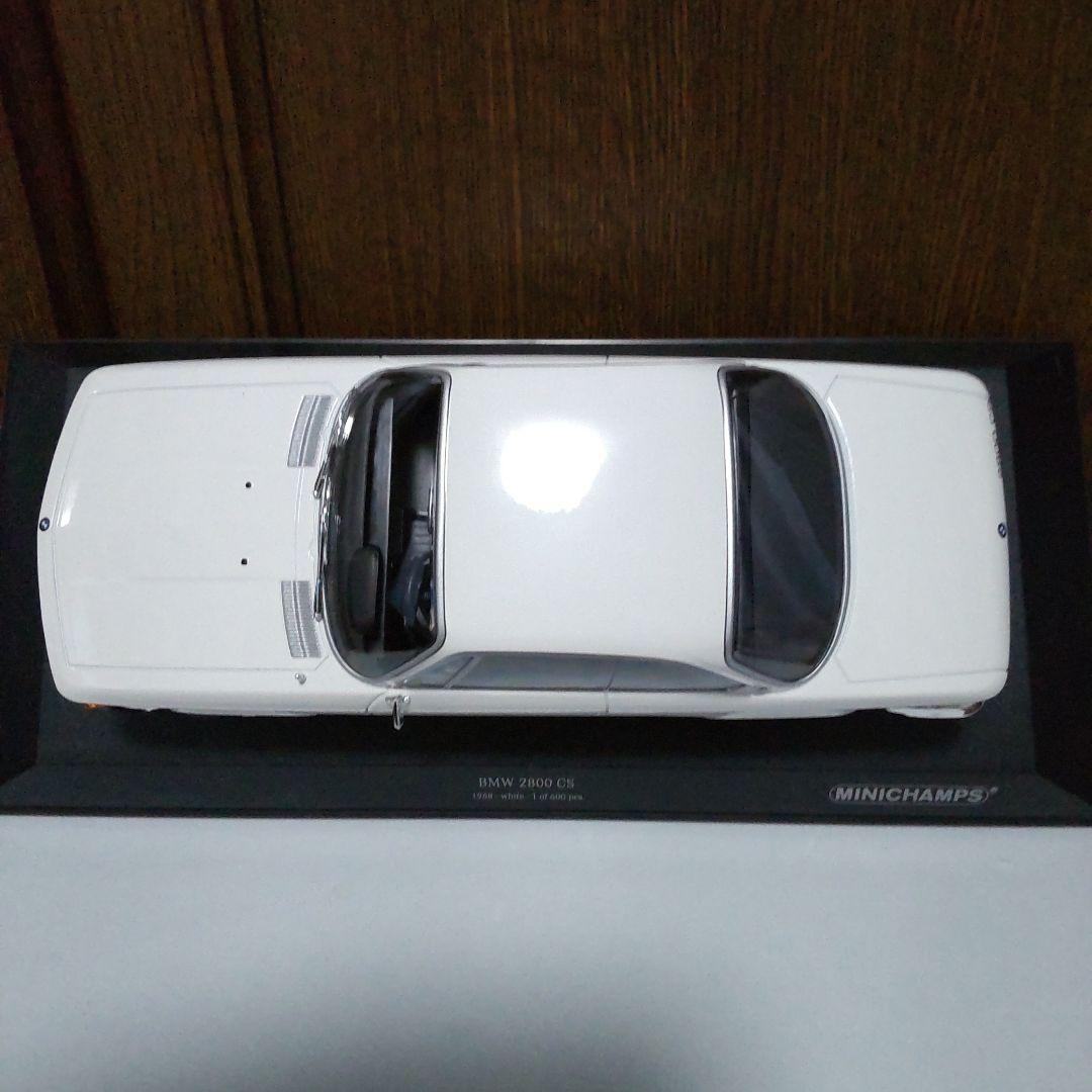  2800 CS 1968 ホワイト 1/18 ミニチャンプス