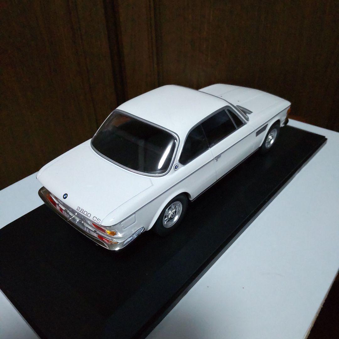  2800 CS 1968 ホワイト 1/18 ミニチャンプス