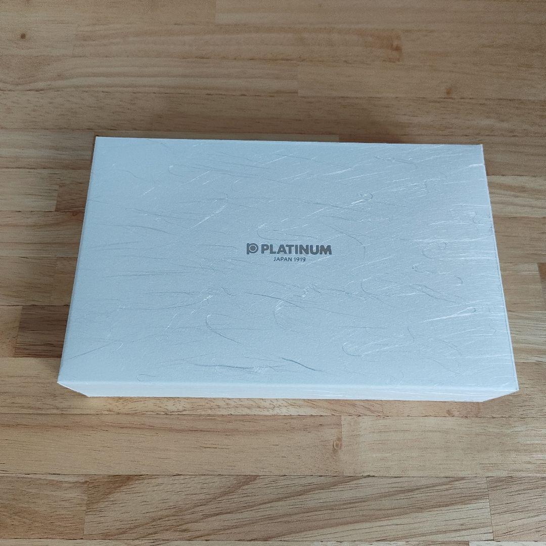 プラチナ万年筆 出雲 枇杷溜 F 細字 18K