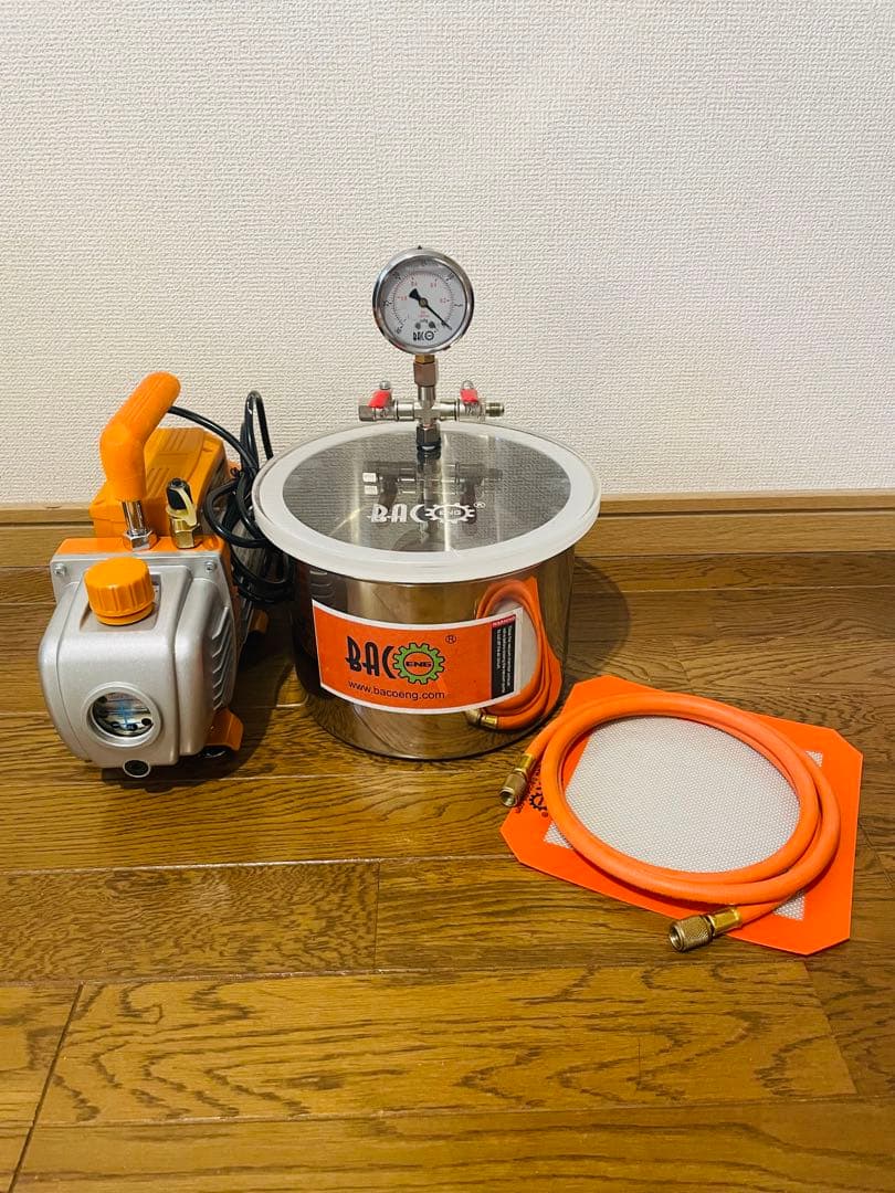 値下げ中 真空脱泡器 約7リットリチャンバー