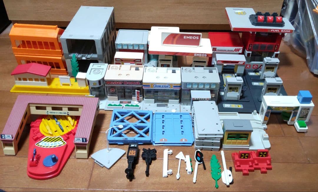 交換用ゴムx9,連結具2セットおまけ付 プラレールまとめ売り 駅,転車台等々