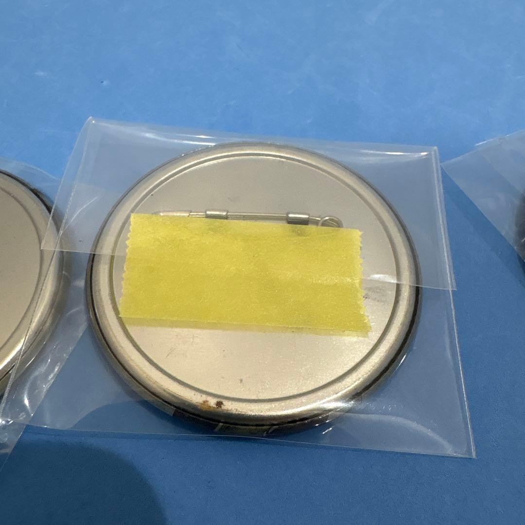 ブルーロック チャイナカンフー! メタリック缶バッジ【潔世一】42個セット