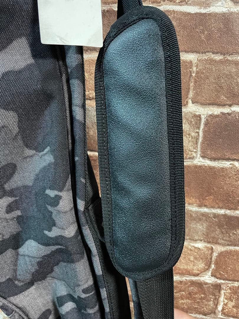 新品/未使用品）ゼロハリバートン 迷彩クラブカバー ゴルフバッグ