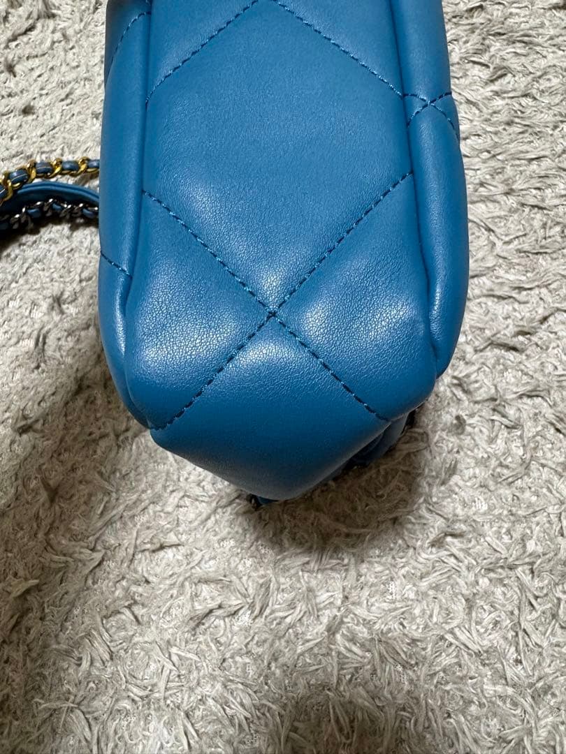 もも　 ④シャネル　ブルー　チェーンバッグ　ノベルティ