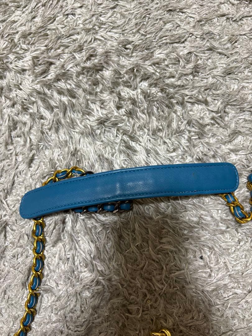 もも　 ④シャネル　ブルー　チェーンバッグ　ノベルティ