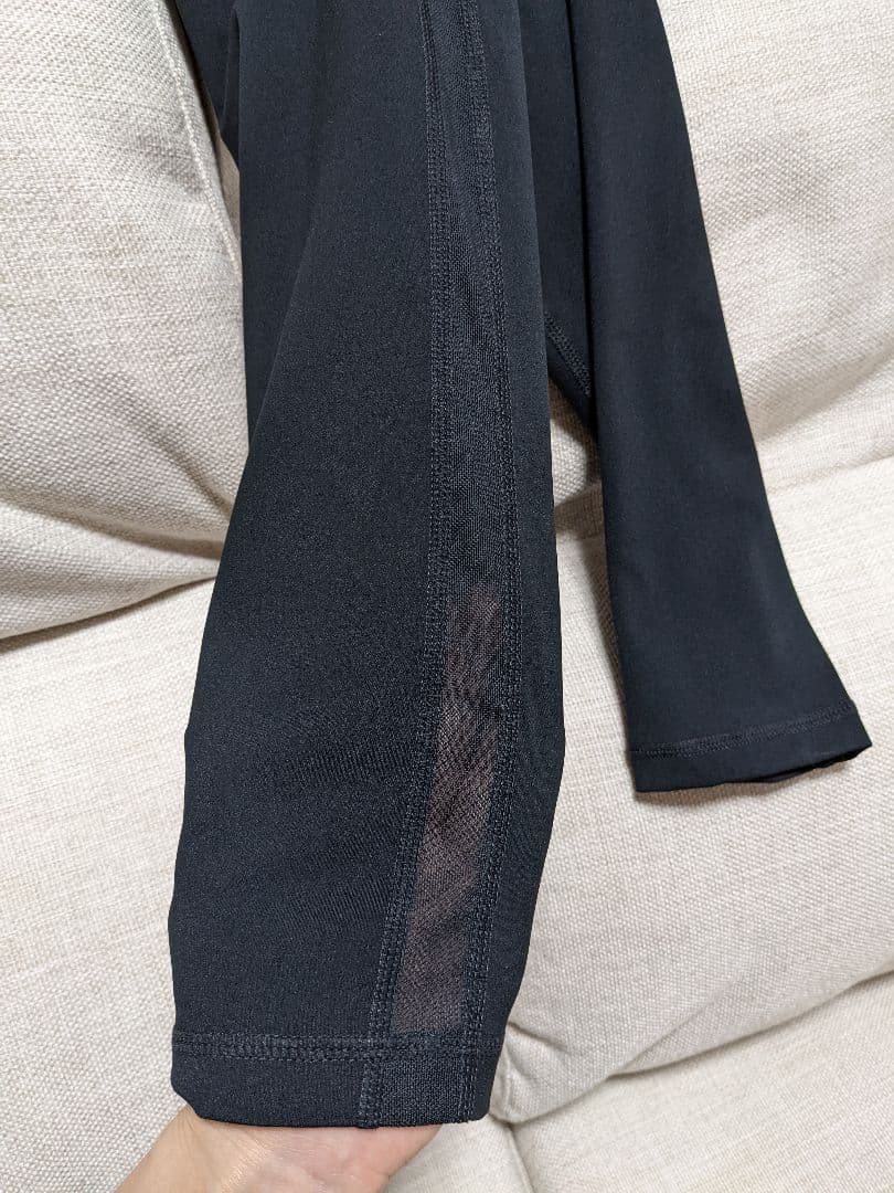 Nike スポーツウェアセット ブラトップ・Tシャツ・レギンス