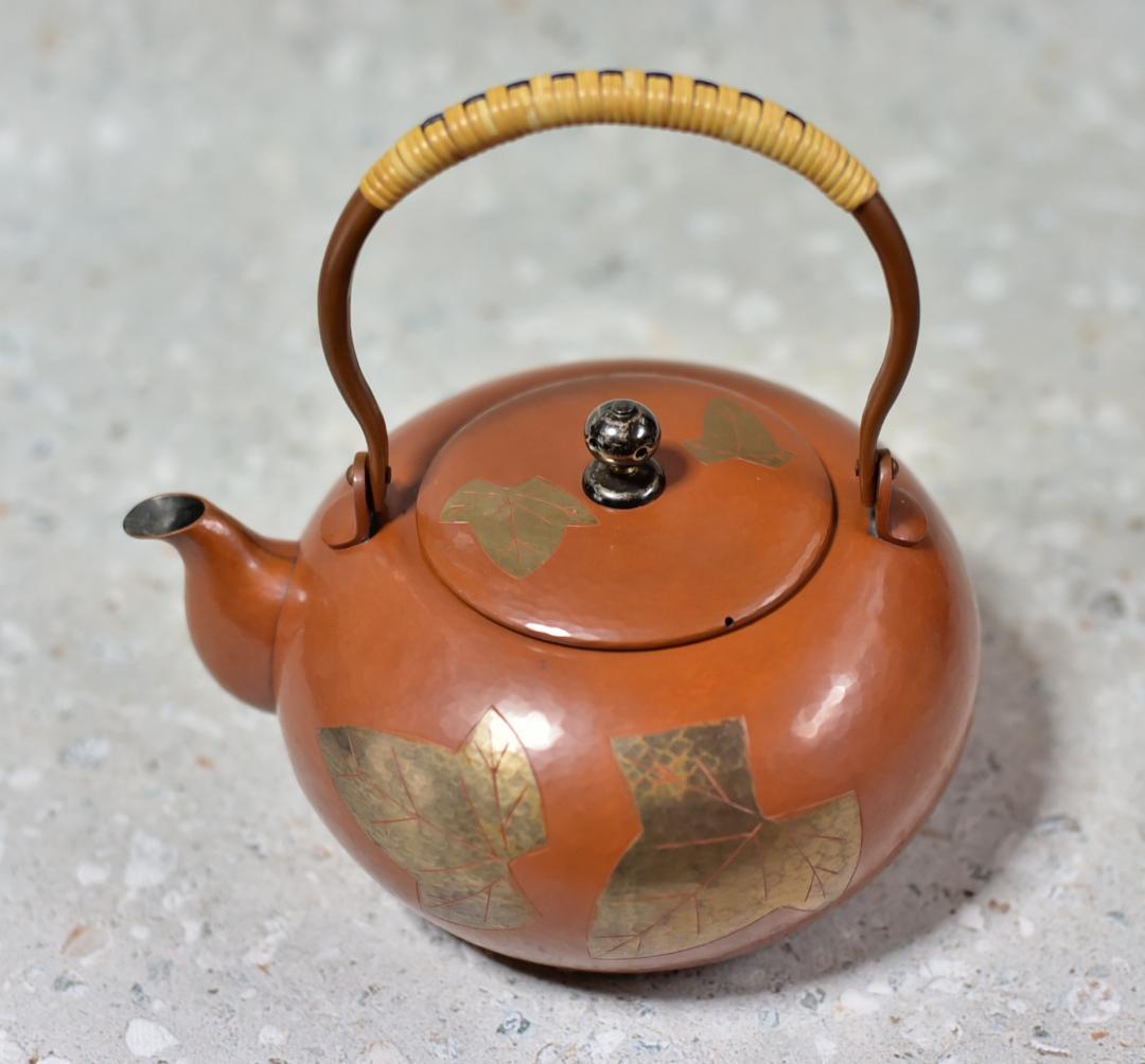 玉川堂、鎚起銅器、葉分茶器揃（7点）　銅器　共箱／茶道具