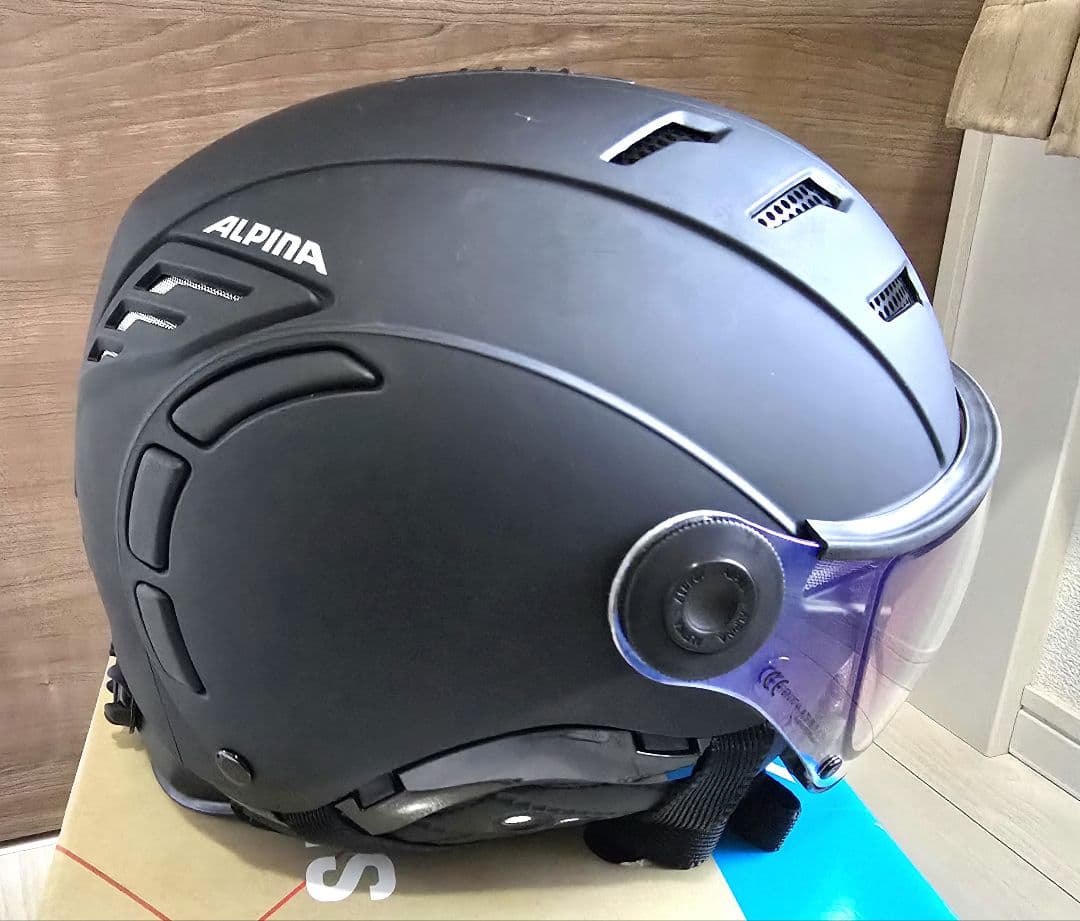 ALPINA　バイザーヘルメット　Size 55-58