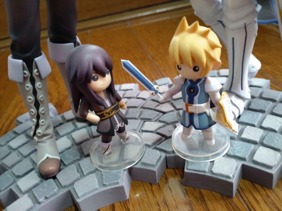 テイルズオブヴェスペリア ユーリ フレン フィギュア