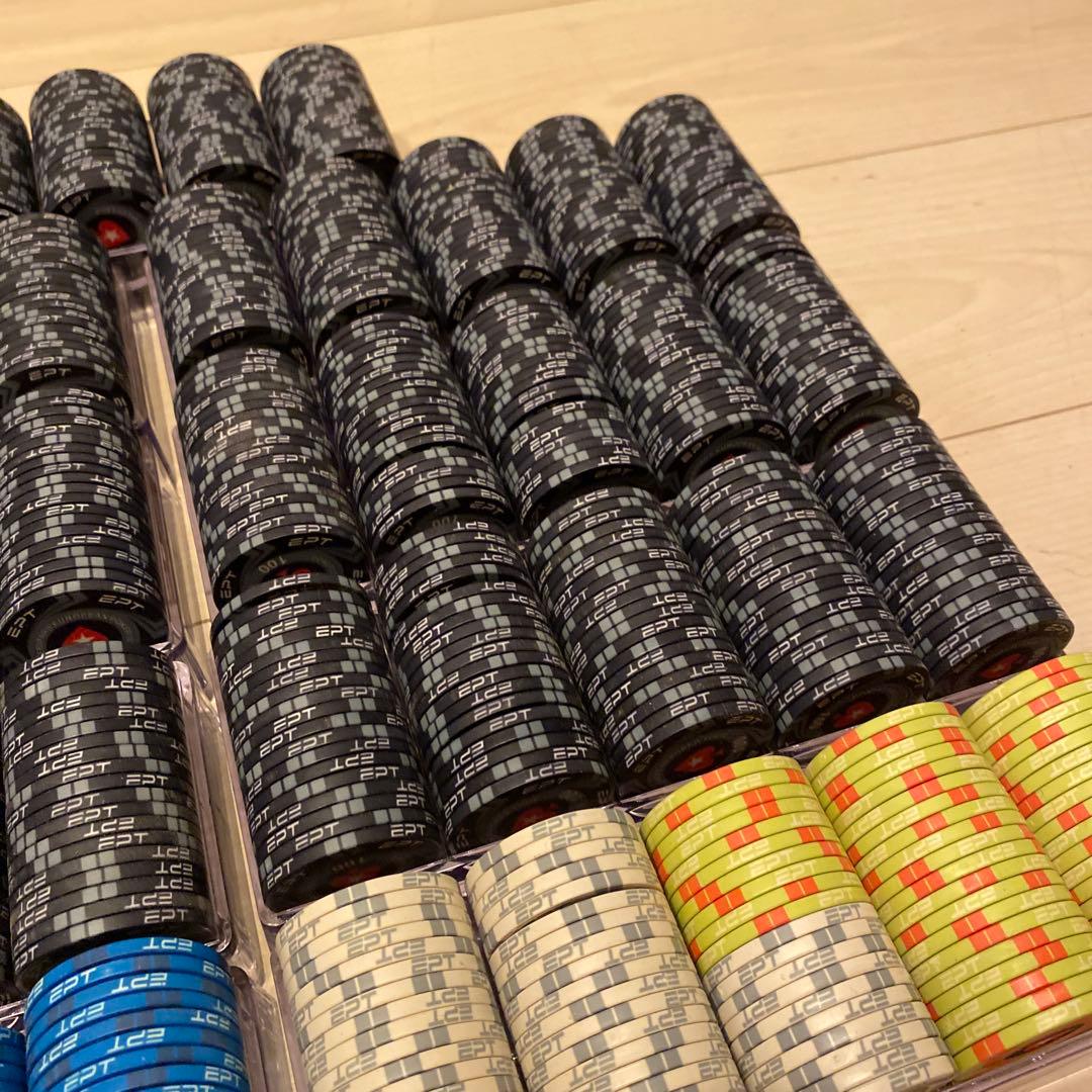 EPTポーカーチップ約900枚＋COPAGトランプ2個セット