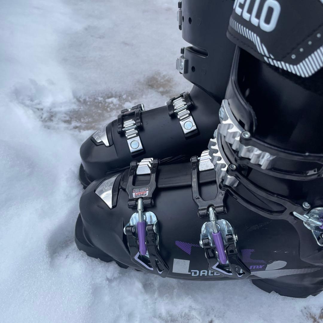 新品　DALBELLO スキーブーツ　レディース DALBELLO 25.5