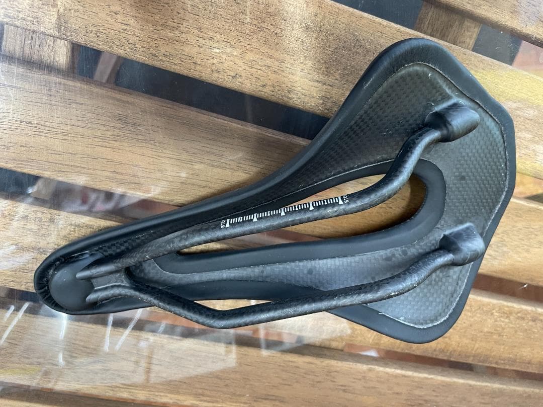 YOELEO（ヨーレオ） CL MAX 超軽量カーボンサドル