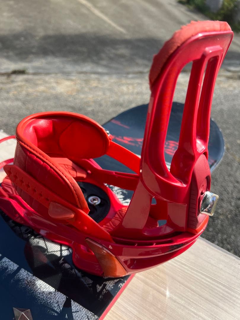 k2の板(147㎝)とSALOMONのビンディング