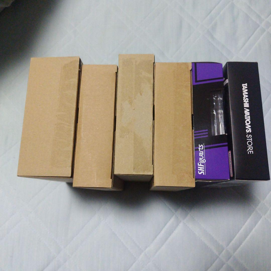 SHFiguartsウルトラマン・トリガーセット