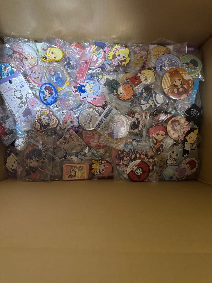 キャラクターグッズ ノンジャンル 缶バッジ アクリルスタンド 大量 まとめ売り♡