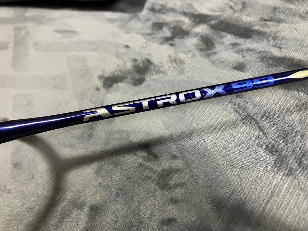 ASTROX 99 バドミントンラケット