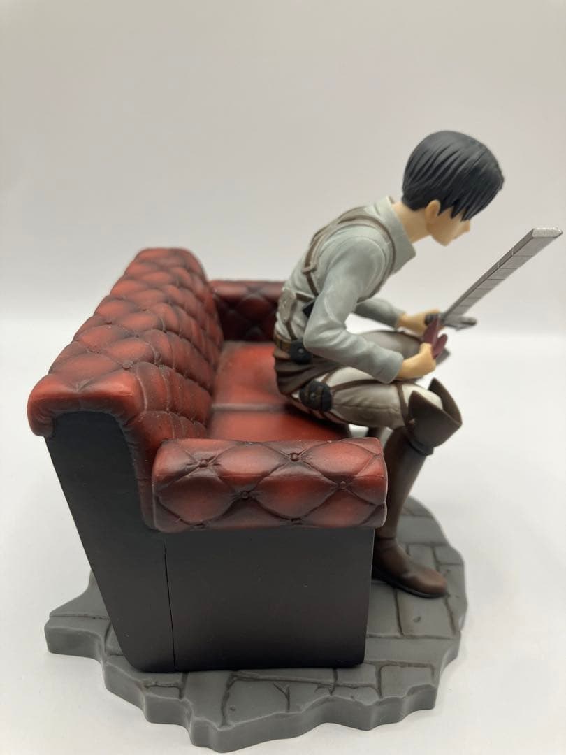 一番くじ　進撃の巨人　調査兵団　フィギュア　4体セット