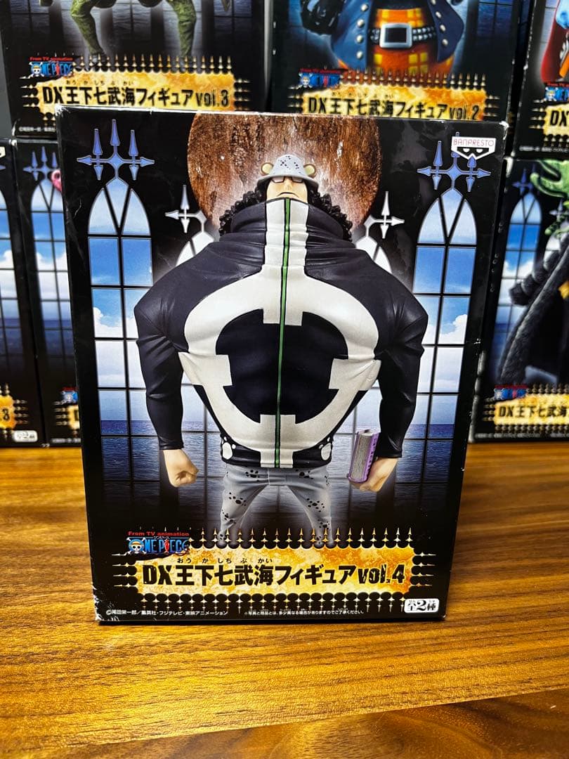 【新品・未開封】DX王下七武海フィギュア 8体フルセット