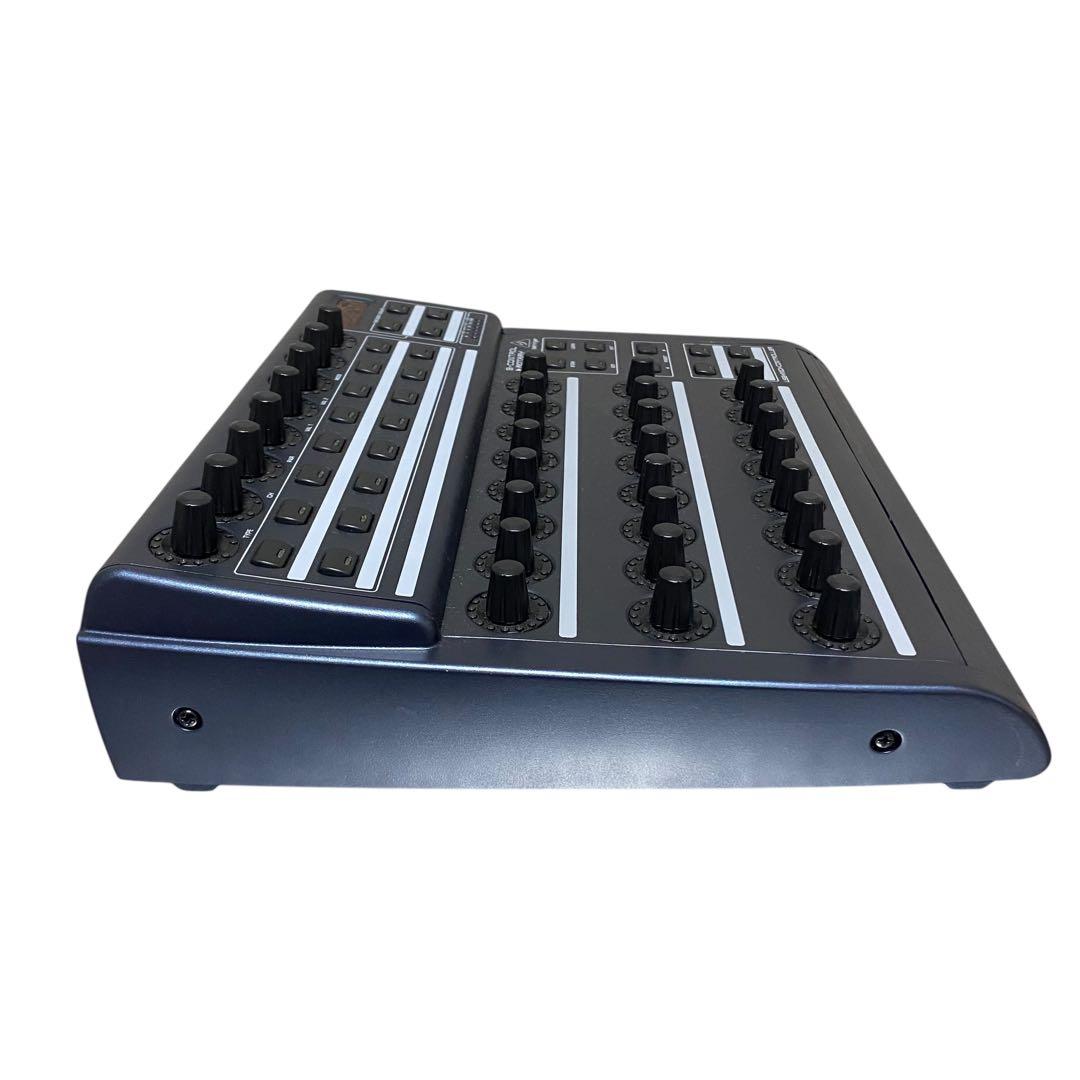 【良品】ベリンガー　BCR2000 MIDIコントローラ　フィジカルコントローラ