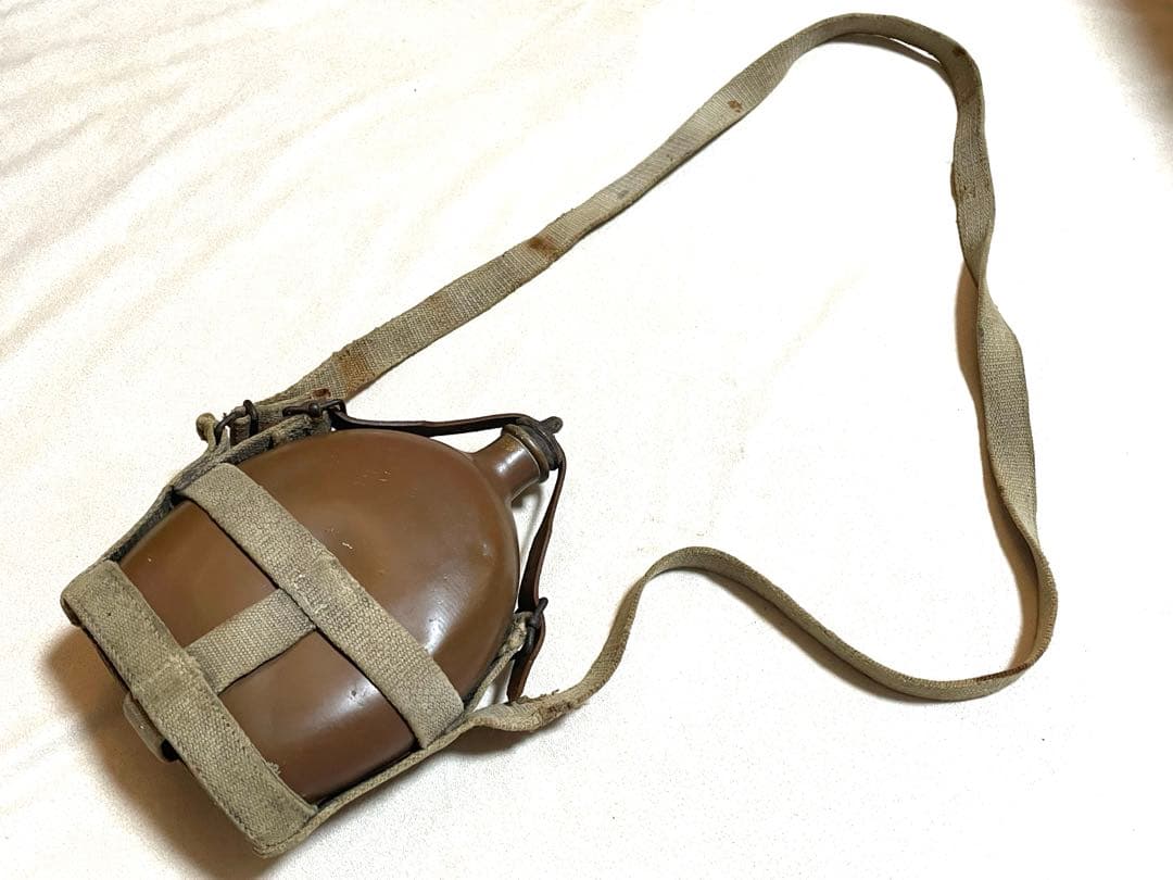 実物【日本軍】昭五式水筒伊号(九四式水筒) 日本陸軍 日本海軍