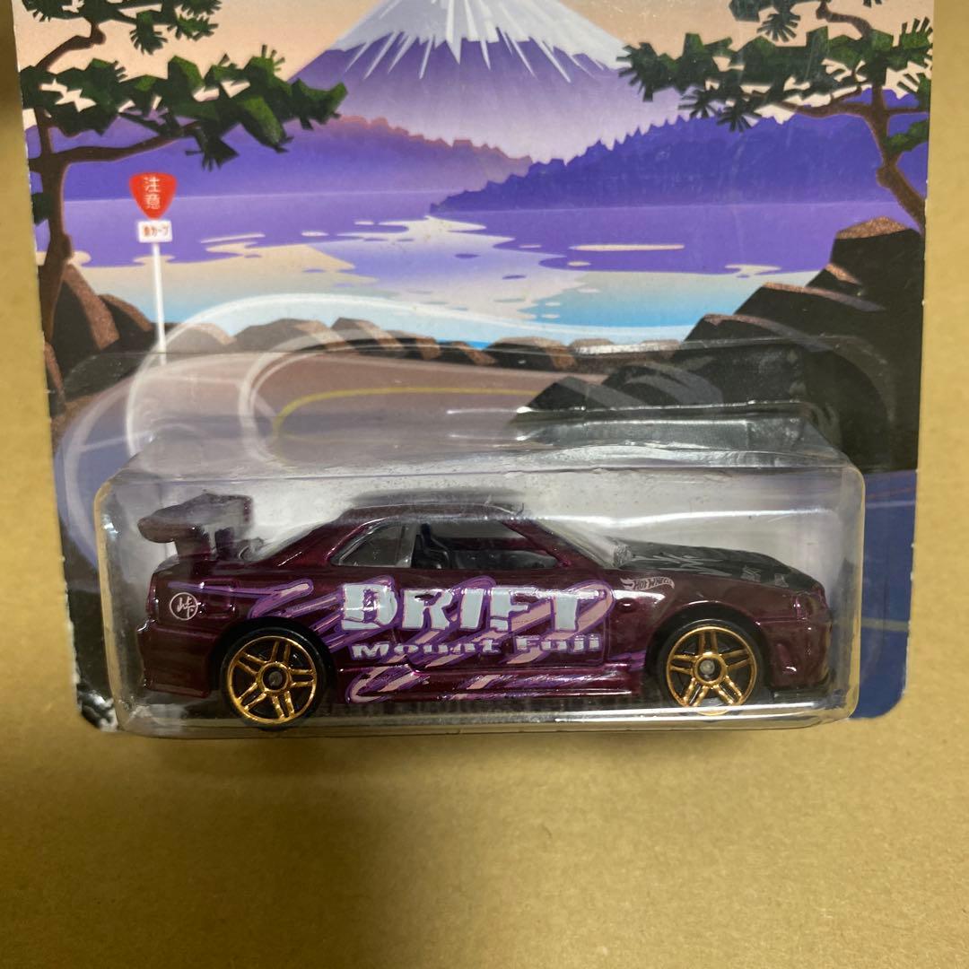 ミニカー Hot Wheels HW ROAD TRIPPIN'