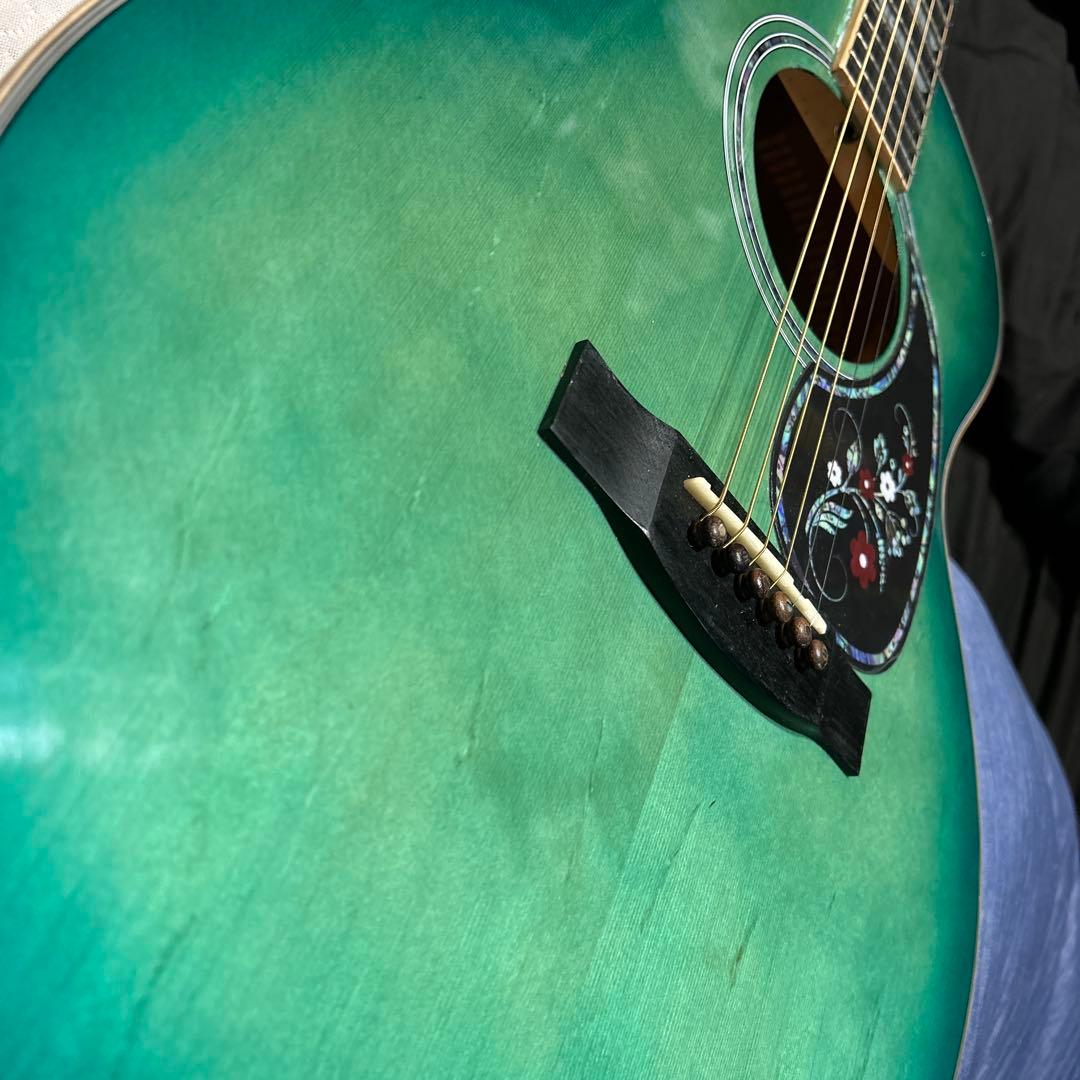 アコースティックギター グリーン