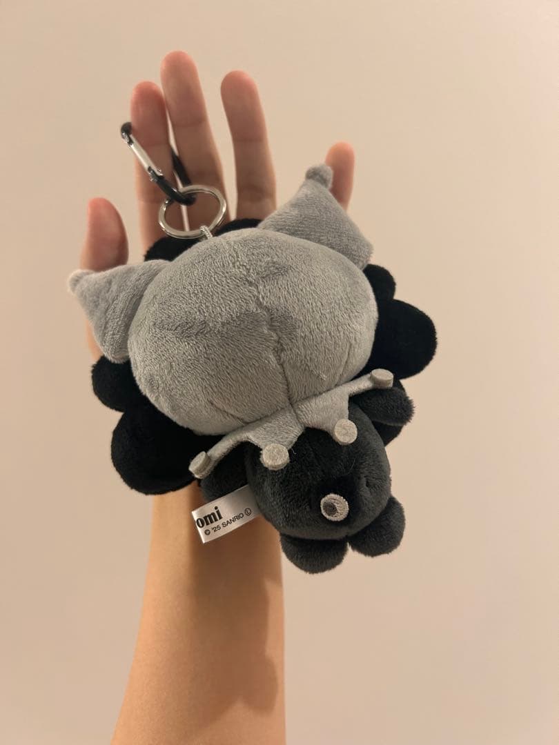 黒　ミャクミャク　クロミ　カラビナ