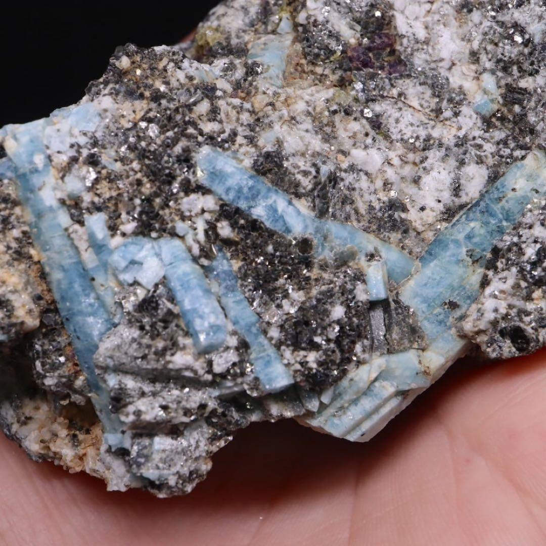 自主採掘！アクアマリン カリフォルニア産224g　AQ206 鉱物　原石　天然石