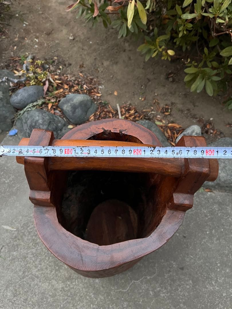 昭和レトロ天然木 無垢材 くり抜き 手桶型 傘立て 14.6kg 花器 古道具