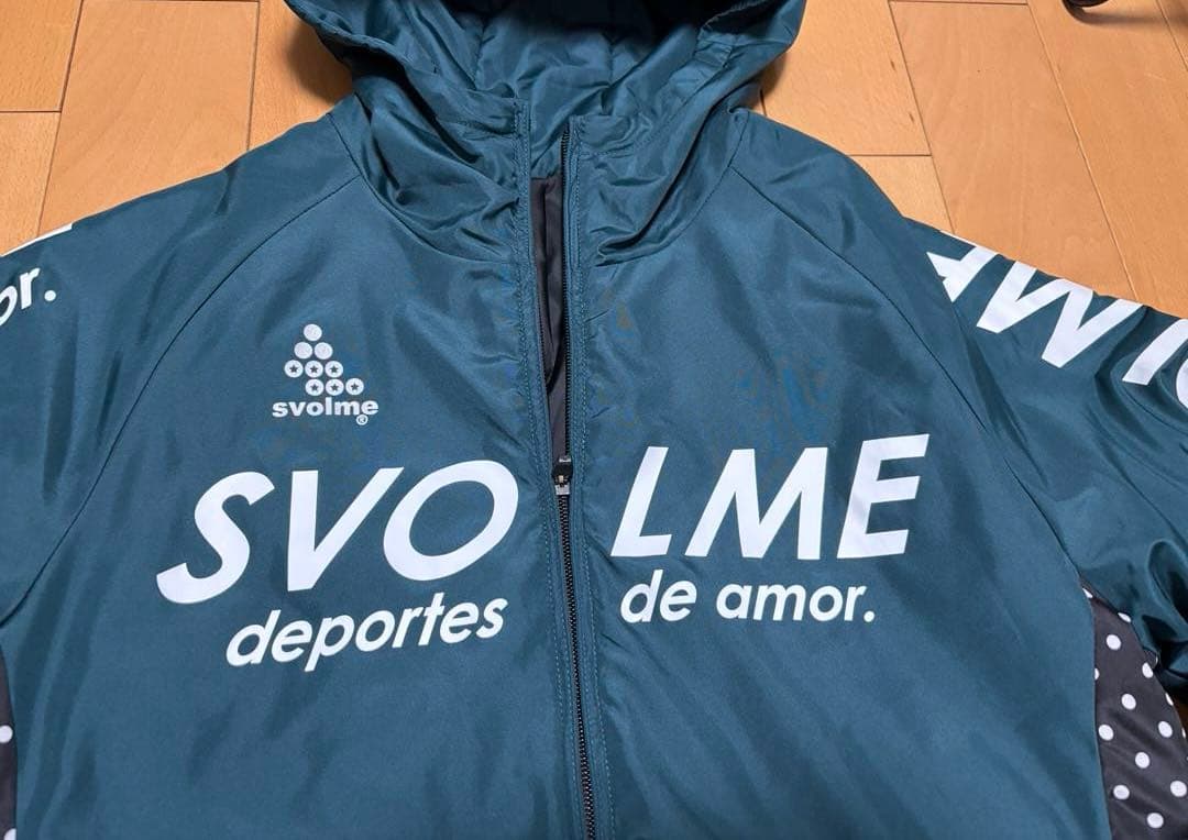 スボルメ svolme 中綿ジップアップパーカー　上下セット　ドット切替