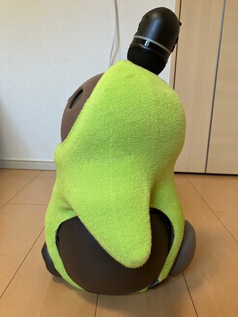 LOVOTラボット2.0本体&ネスト(ちゃ)、2023年12月購入、稼働約７か月