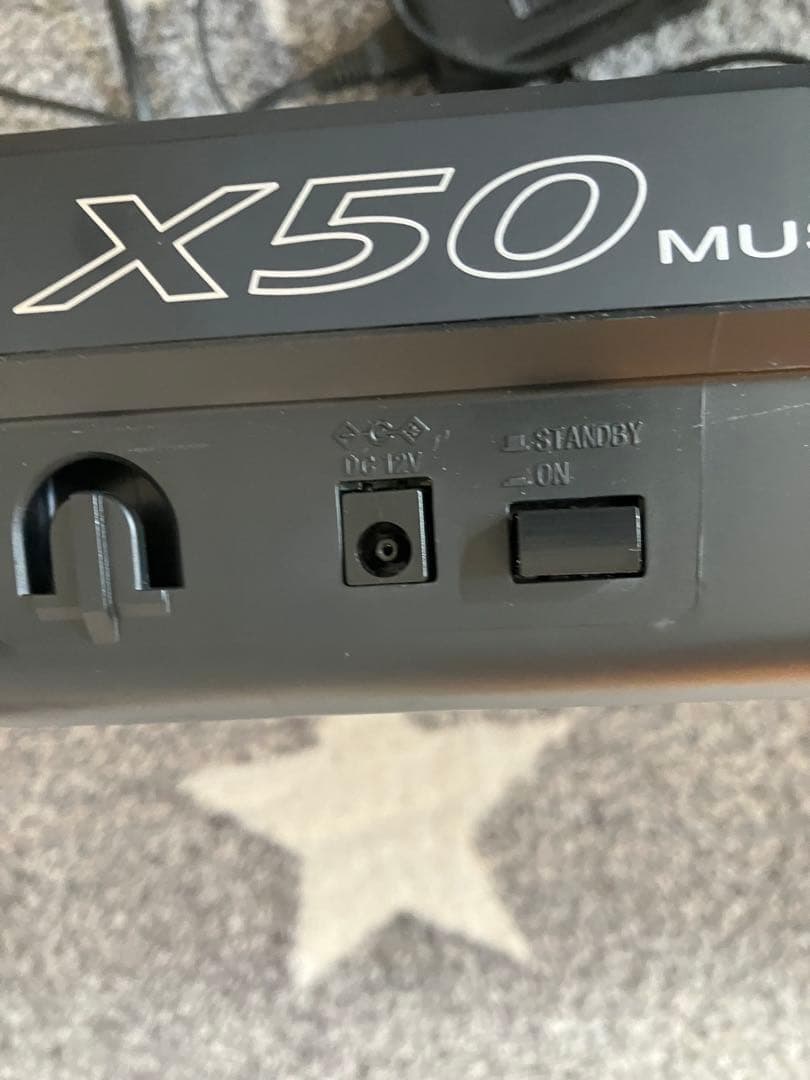 X50 シンセサイザー　中古　箱、説明書あり