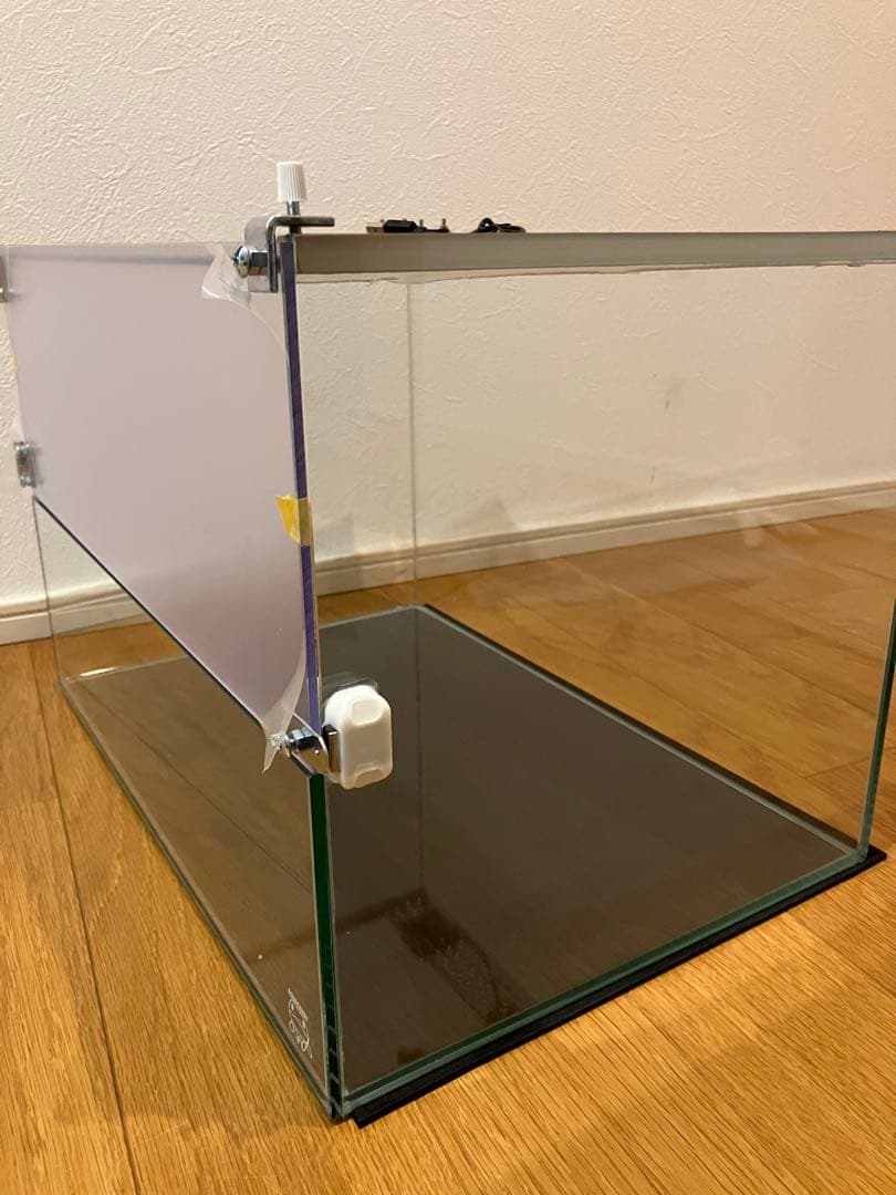 アクアサイダーのイモリウム水槽 サイズ40cm