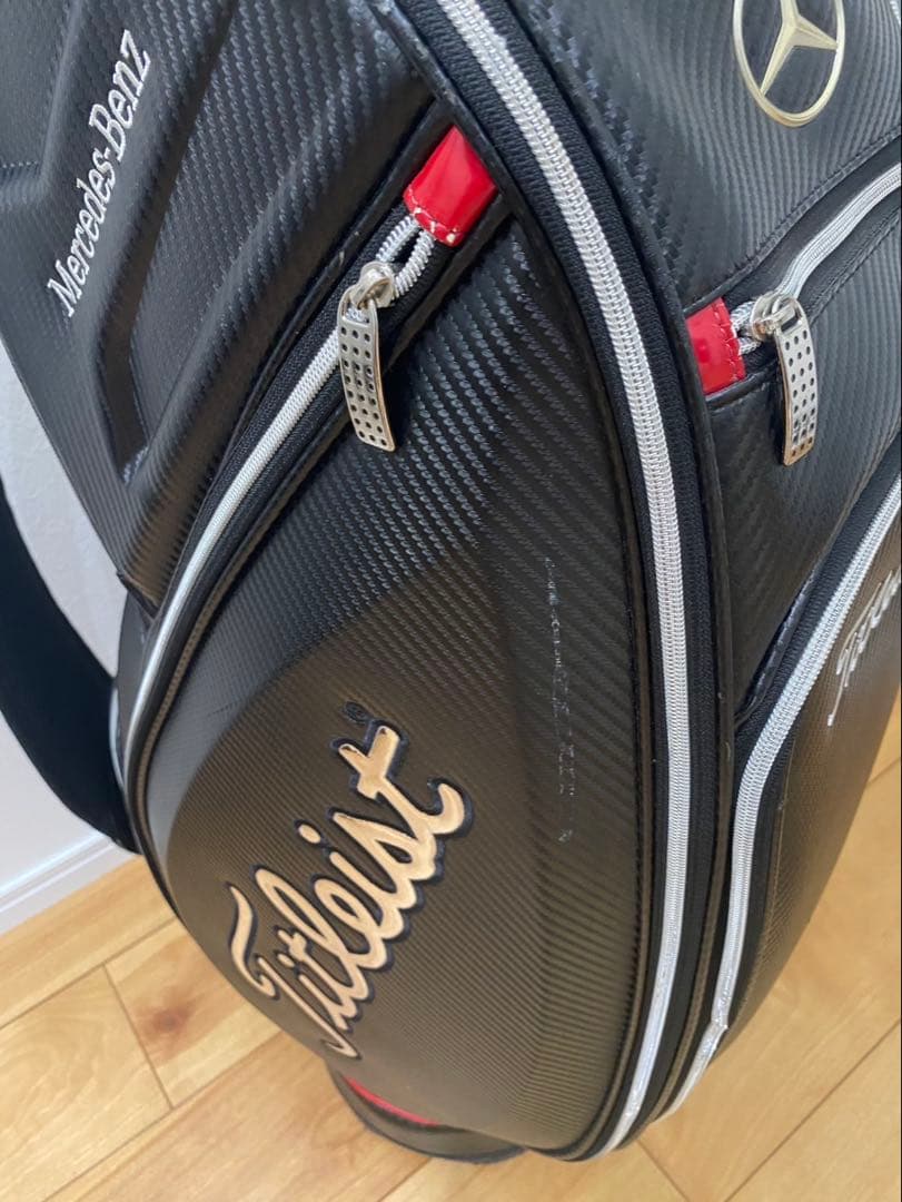 メルセデスベンツ×タイトリスト キャディーバック