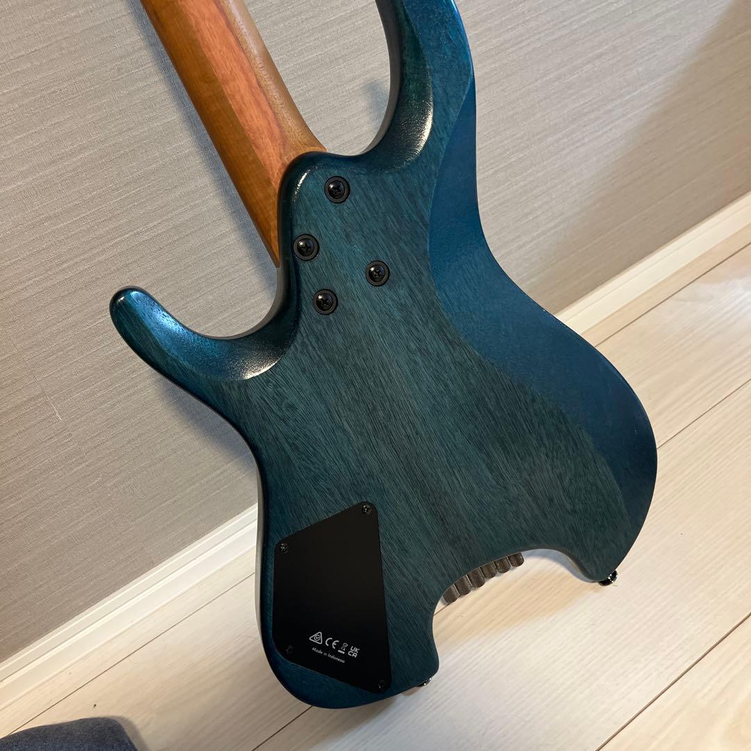 Ibanez Q52PB ヘッドレスギター