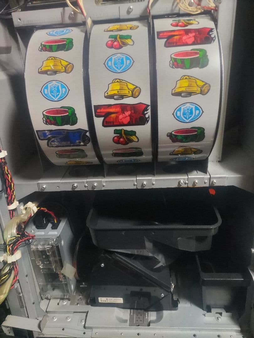 引き取り限定 ブラックラグーン、初代秘宝伝 スロット実機