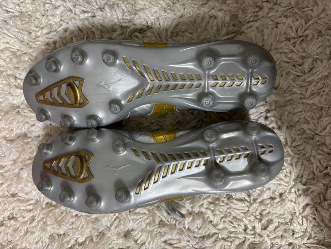 新品　超最新　超限定品　ミズノ　モレリア DNA JAPAN 26cm