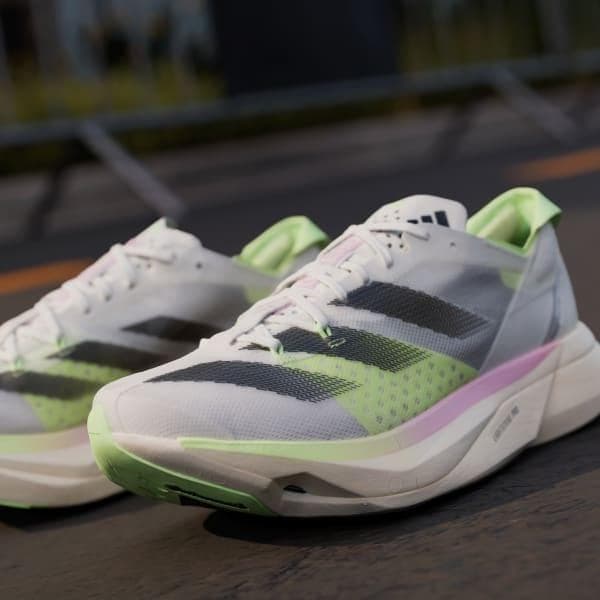 新品未使用 adidas(アディダス) ADIZERO ADIOS PRO 3