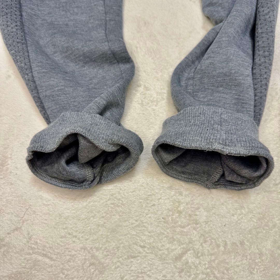 美品☆ PUMA  セットアップ　グレー　XSサイズ　メンズ