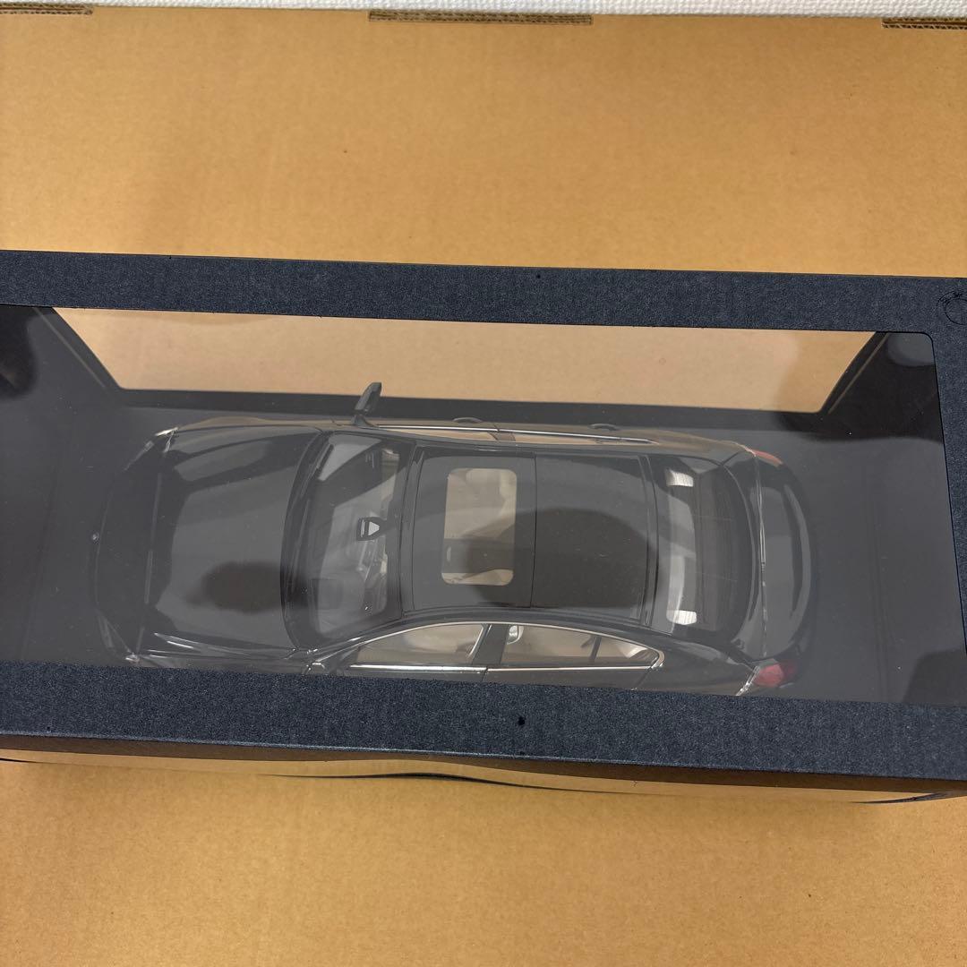  6series グランクーペ 1/18