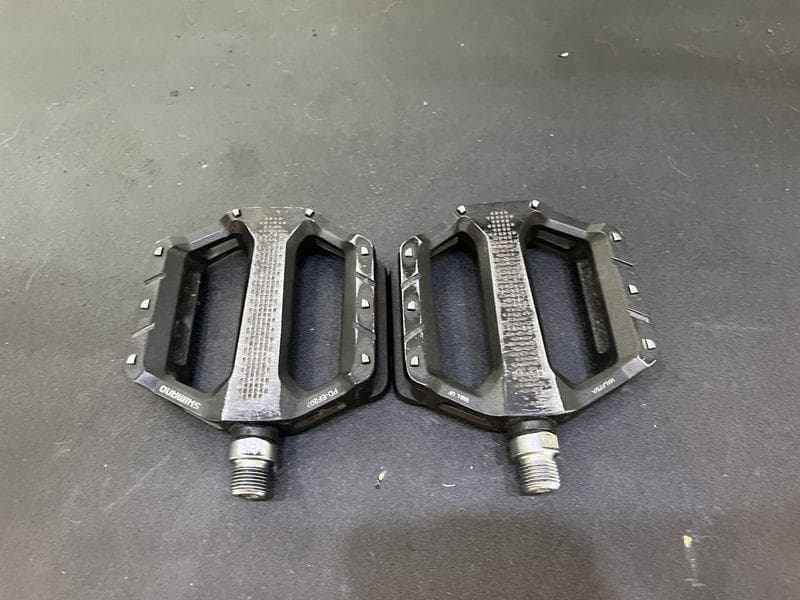 GIANT ESCAPE R3 クロスバイク sizeM　グレーカラー