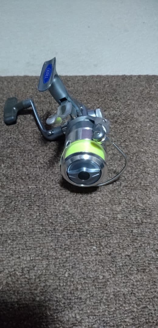 ダイワ　トライソ2500LBD