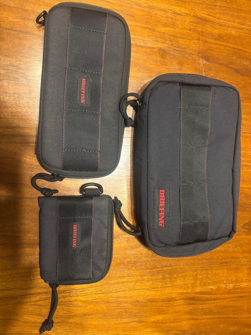 お買得❗️最終値引❗️BRIEFING トラベルポーチ 3点セット！おしゃれ❗️