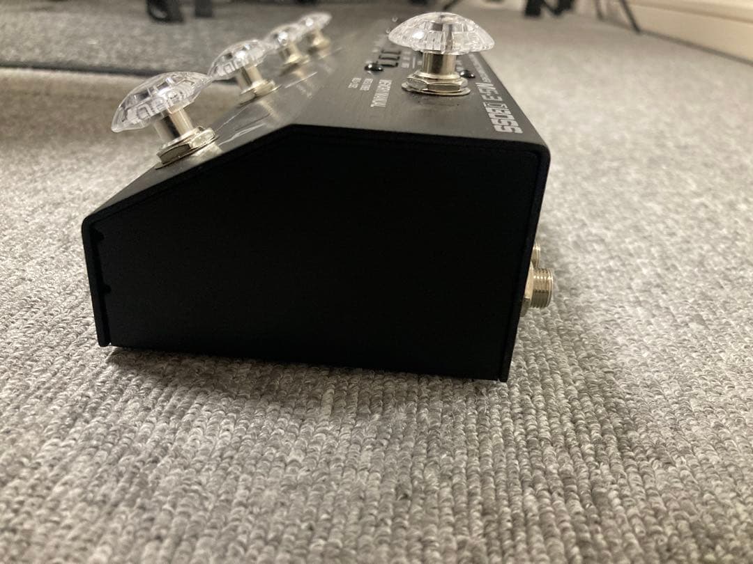 BOSS マルチエフェクトスイッチャー MS-3