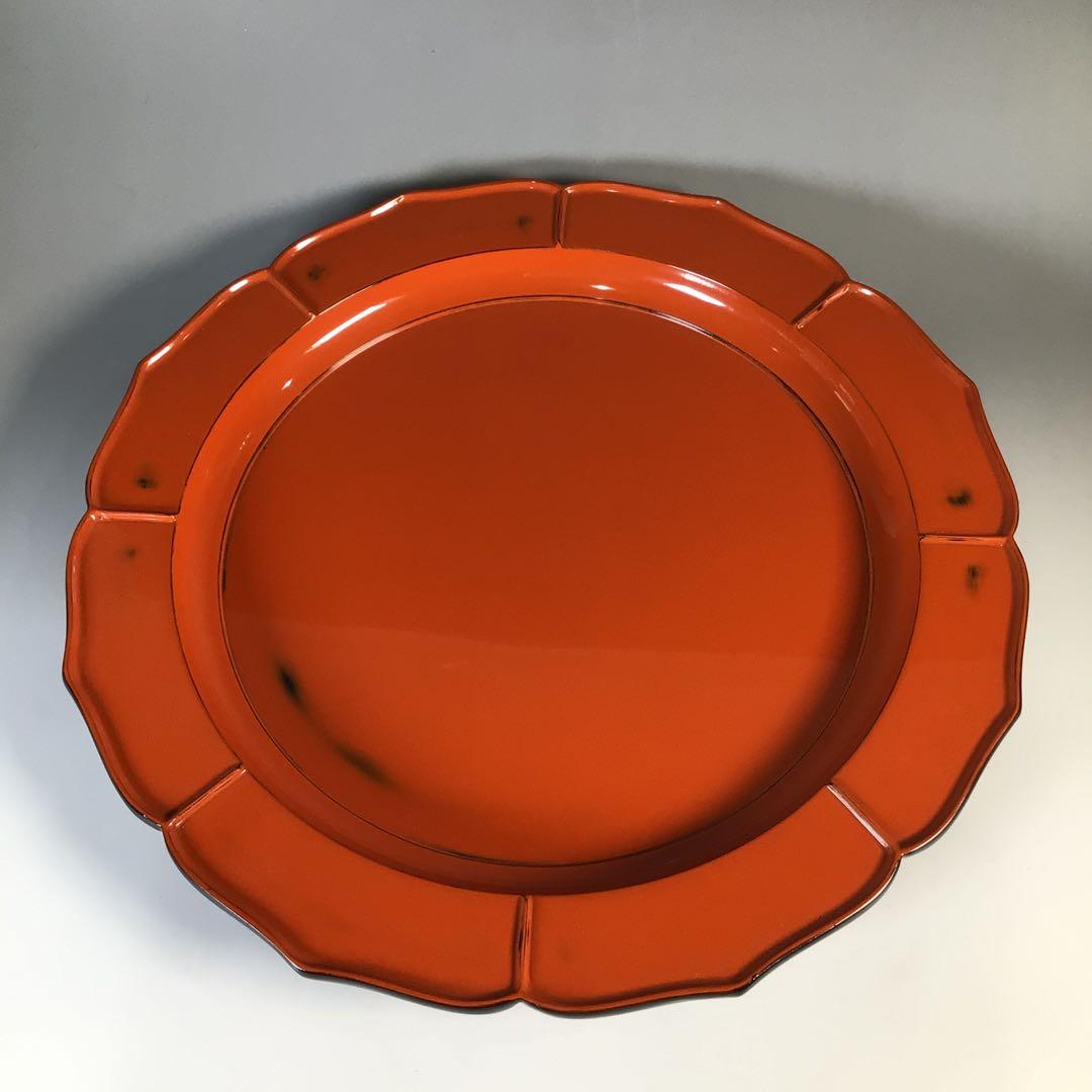 Ｍ４２４　輪花盆　『塗師　岡田表寛作』『表千家　堀内宗完　書付』　共箱　菓子器