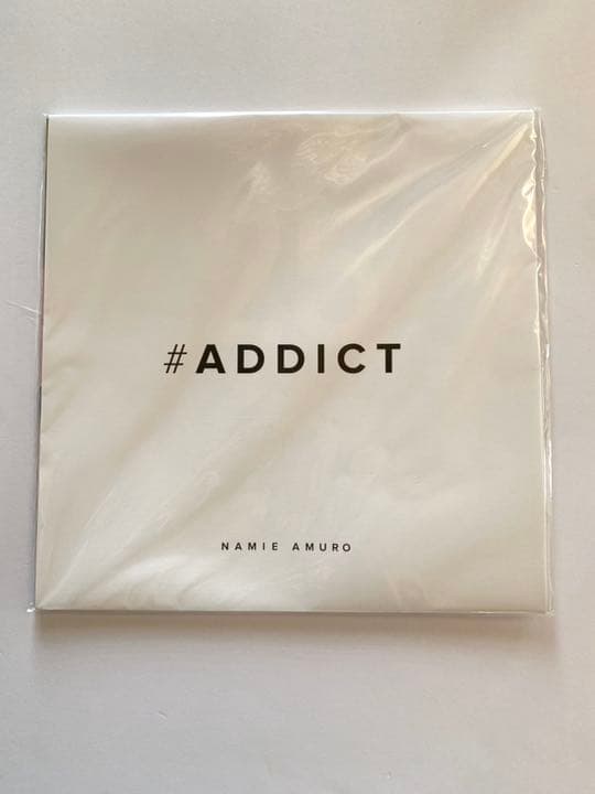 ★お値下げ★安室奈美恵 パンフレット ♯ ADDICT 25周年の銀テ付き