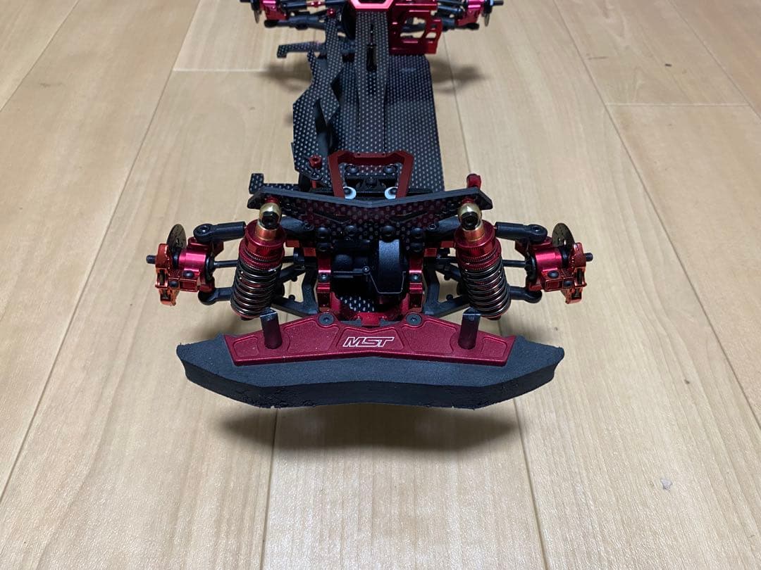 MST XXX-D 競技専用 VIP 4WD シャーシ 1/10