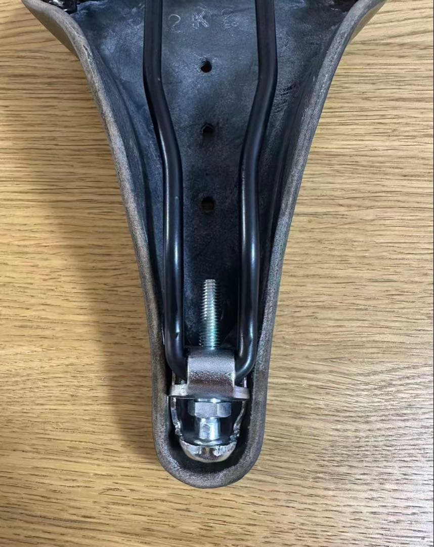 BROOKSブルックスB17 STANDARD BLACK サドル 新車取り外し